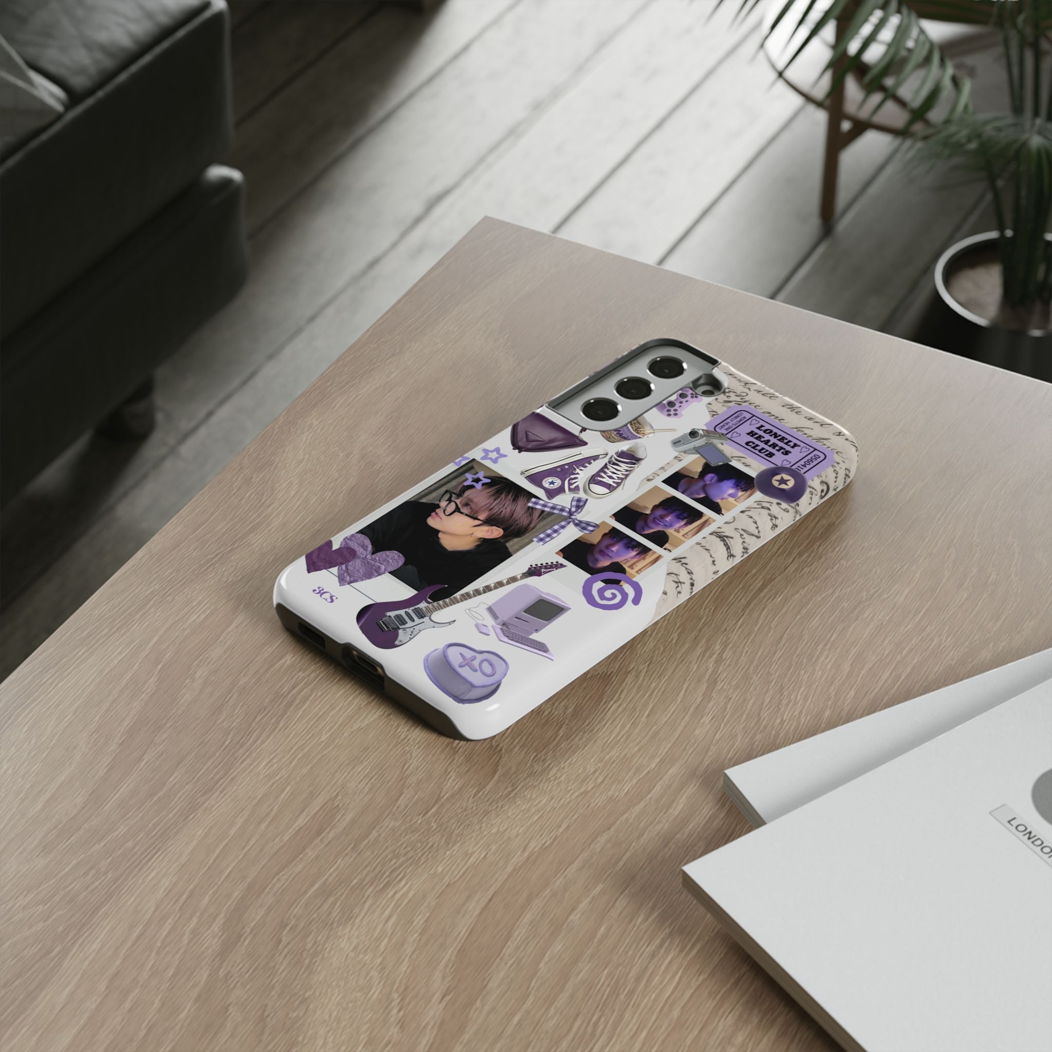Retro Vibe Heeseung Phone Case