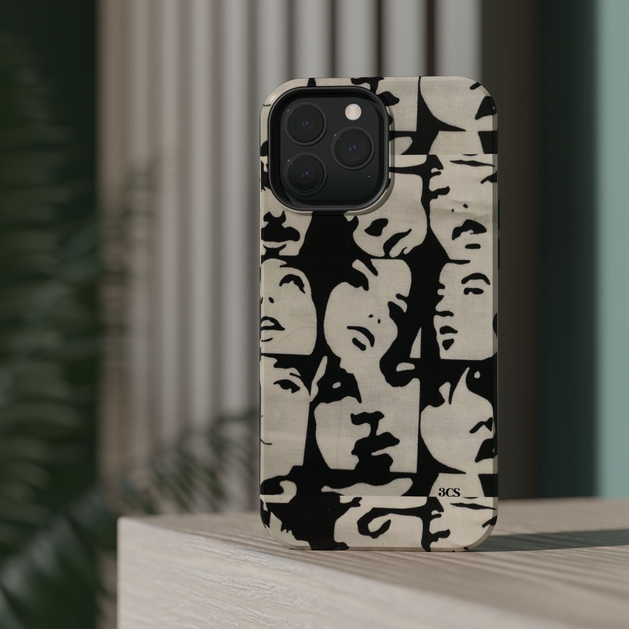 MagSafe Faces Phone Case