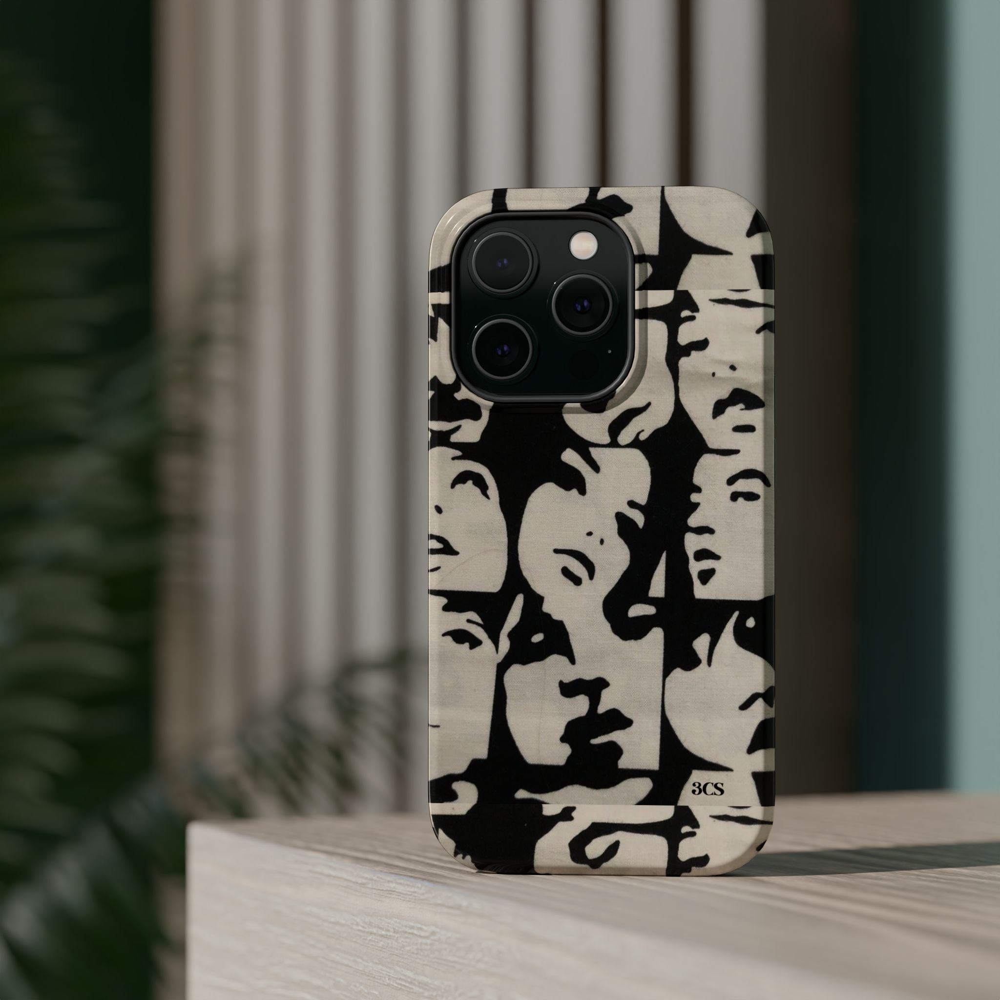 MagSafe Faces Phone Case